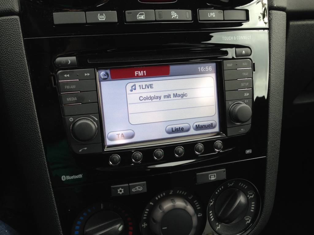 Touch and Connect Astra H, Zafira B, Vectra C, Signum, Antara, Corsa D GEBRAUCHTGERÄT